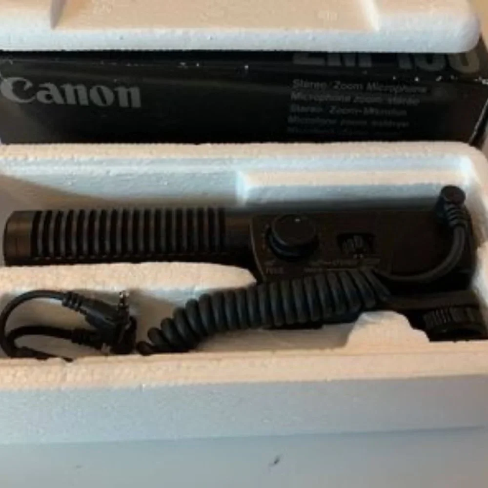 Canon Hi-fi Stereo Zoom Microphone ZM-100